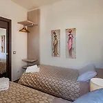 Lances Penthouses 公寓 *